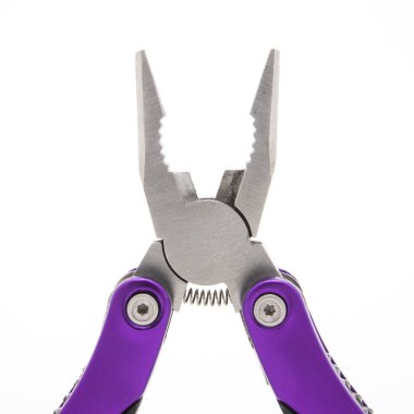 tam olarak gelişeceğini multitool izole üzerinde beyaz arka plan
