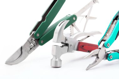 tam olarak gelişeceğini multitool izole üzerinde beyaz arka plan