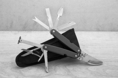 tam olarak gelişeceğini multitool izole