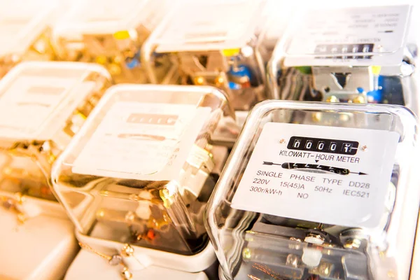 Elektrik metre güç aracı