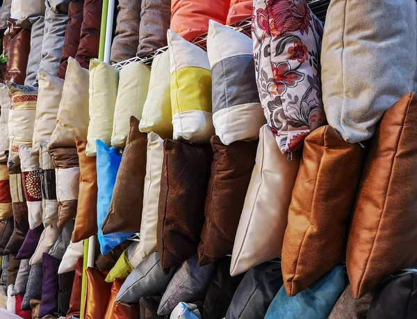 Almohadas Capas Coloridas Hermosos Patrones — Foto de Stock