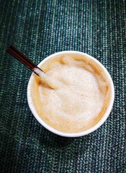 Cappuccino Kaffee Einem Glas Papier — Stockfoto