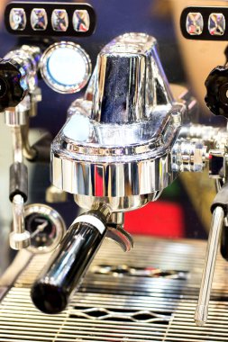 kahve makinesinin kullanıma hazır