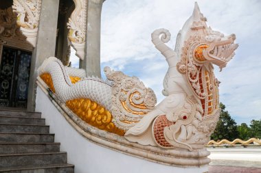 Tapınak Indo-Tay sanat Wat Mulk Si büyük Naga Punpin Surat Thani Tayland