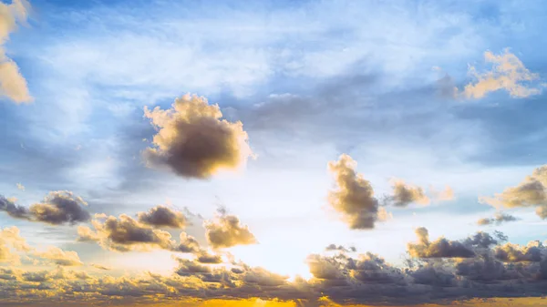 Ciel Bleu Avec Nuages Phuket Thaïlande Coucher Soleil — Photo