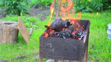 ateş çimdemir ızgara yanıyor