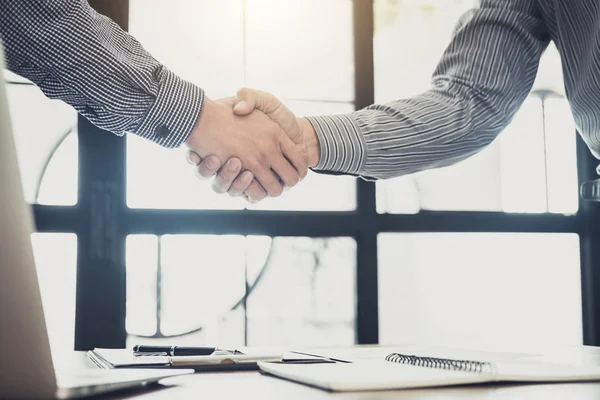 Business Partnership Meeting Concept Two Confident Business Handshake Business People — Stock Photo, Image