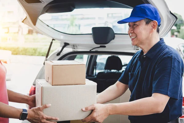 Lieferservice Nach Hause Und Arbeitsdienst Geist Frau Kundin Hand Erhalten — Stockfoto