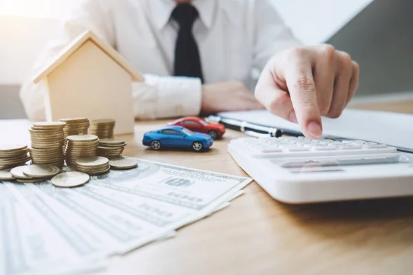 İş finansman muhasebe bankacılık kavramı, iş işadamı finansman sağlamaktadır ve gayrimenkul yatırım, kavram ipotek kredi onayı için maliyeti hakkında hesaplamak.