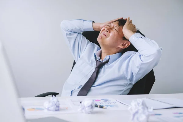 Feeling Sick Tired Senior Businessman Depressed Exhausted Businessman His Desk — Stock Photo, Image