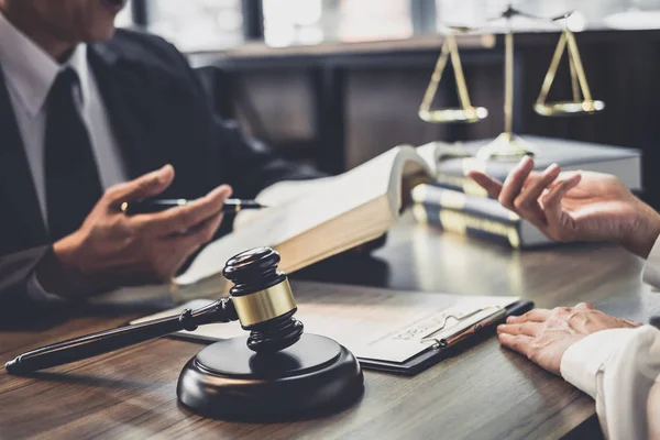 Lawyer meeting Stock Photos, Royalty Free Lawyer meeting Images |  Depositphotos