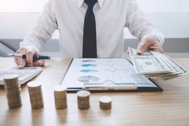 İş finansman muhasebe bankacılık kavramı, iş işadamı finansman sağlamaktadır ve gayrimenkul yatırım, kavram ipotek kredi onayı için maliyeti hakkında hesaplamak.