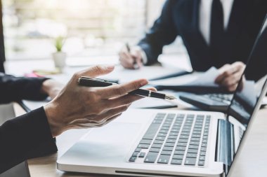 Tartışarak şirket büyüme projesi başarı toplantı Finans Yöneticisi