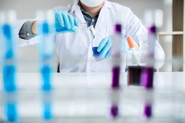 Biokémiai laboratórium kutatás, tudós, vagy orvosi laboratóriumi Co — Stock Fotó