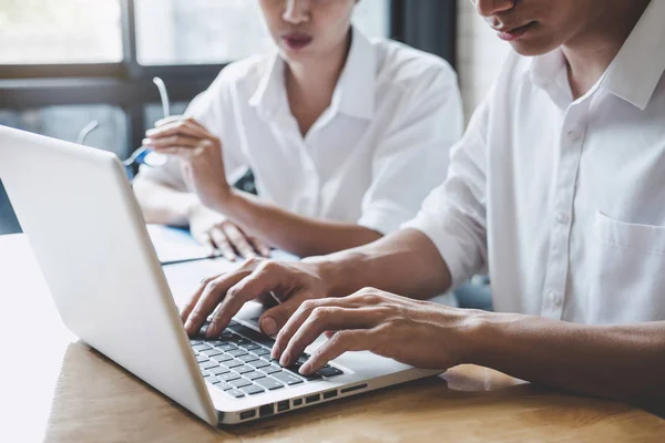 Start-up Geschäftsleute Gruppentreffen, Business-Team Treffen wor — Stockfoto