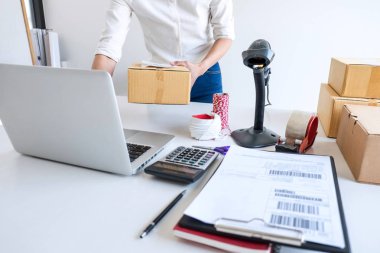 Sevk irsaliyesi Online satış, küçük işletme veya KOBİ girişimci sahibi 