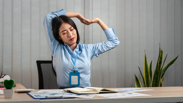Young Asian Business Woman Sitting Chair Stretching Herself Exercise Relaxation — Stock Photo, Image