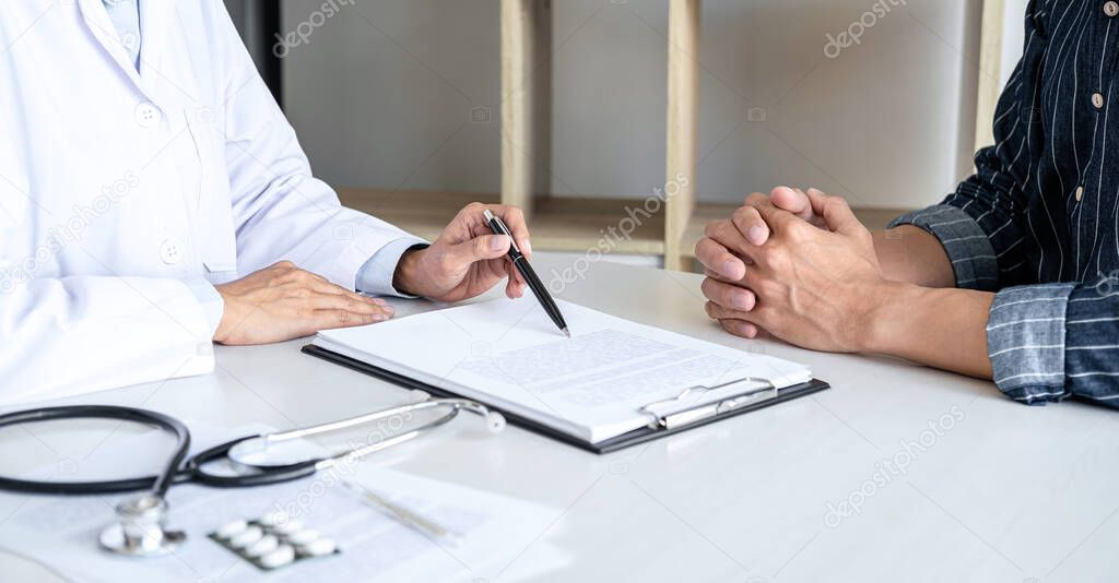 Medicine and health care concept, Professor Doctor presenting report of diagnosis and recommend something a method with patient treatment, after results about the problem illness of patient.