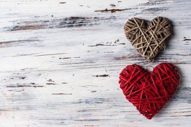 arka plan ile kalpleri, Valentine. Sevgililer günü. Seviyorum. Hasır kalpler. Metin için yer. arka plan kopya alanı