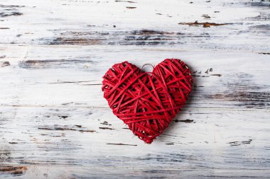 arka plan ile kalpleri, Valentine. Sevgililer günü. Seviyorum. Hasır kalpler. Metin için yer. arka plan kopya alanı