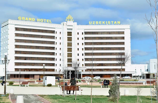 Hotel Het Centrale Deel Van Stad Van Jizzax — Stockfoto