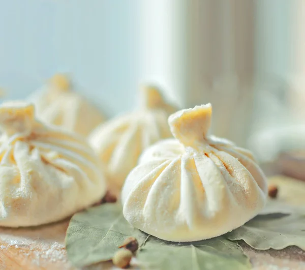 Khinkali Mit Gewürzen Und Kräutern Aus Nächster Nähe — Stockfoto