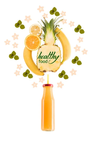 Frutas de batido saludables amarillas en botella de vidrio aislada en blanco, con letras de 