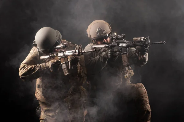 Forze Speciali Americane Missioni Speciali Notte Due Ranger Equipaggiamento Militare — Foto Stock