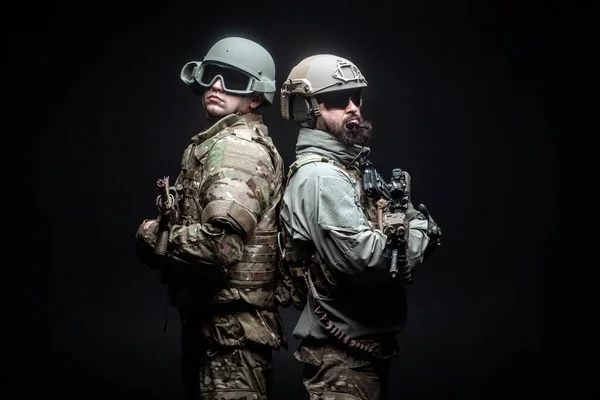 Amerikaanse Special Forces Twee Soldaten Militair Uniform Met Wapens Een — Stockfoto