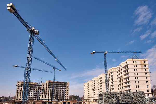 天台起重机建筑工地 — 图库照片