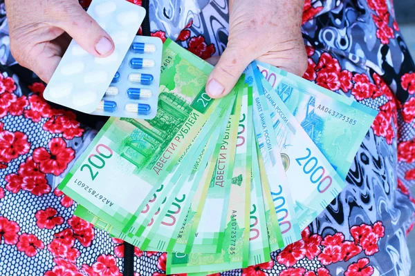 Pills Money Hands Elderly Woman Close — Stock Photo, Image