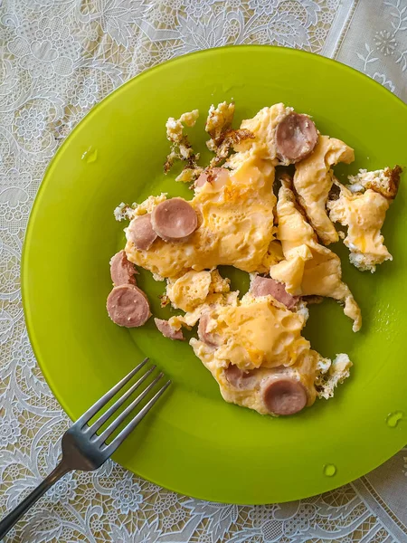 Image Photo Omelette Frite Avec Des Saucisses Sur Assiette — Photo