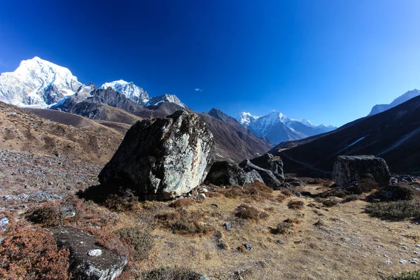 Καταπληκτικά Βουνά Στα Ιμαλάια — Φωτογραφία Αρχείου