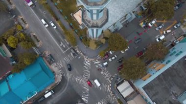 Kuala Lumpur camiler de benzersiz mimari tarzı featuring yerel Müslüman toplum için ibadet yerleri hizmet nefes kesen manzaraları vardır.