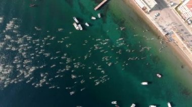 Hellespontos ve Dardanelles geçiş 4 km Avrupa ve Asya arasında bir açık su yüzme olduğunu.