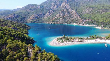 Oludeniz Mavi Lagün. Oludeniz, Türkiye'nin güneybatı sahilinde muhteşem bir plajdır..