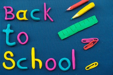 Yazıt geri okula hamuru