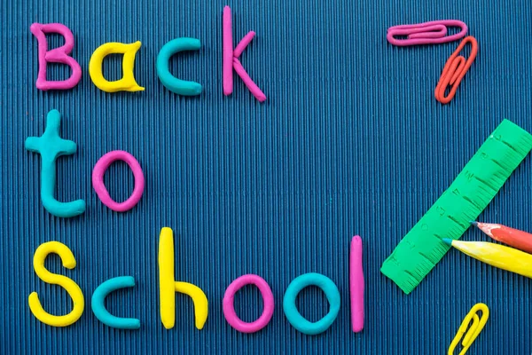 Yazıt geri okula hamuru