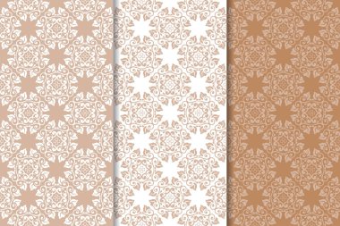 Kahverengi ve bej çiçek arka planlar kümesi. Tekstil ve duvar kağıtları için dikişsiz desen seti