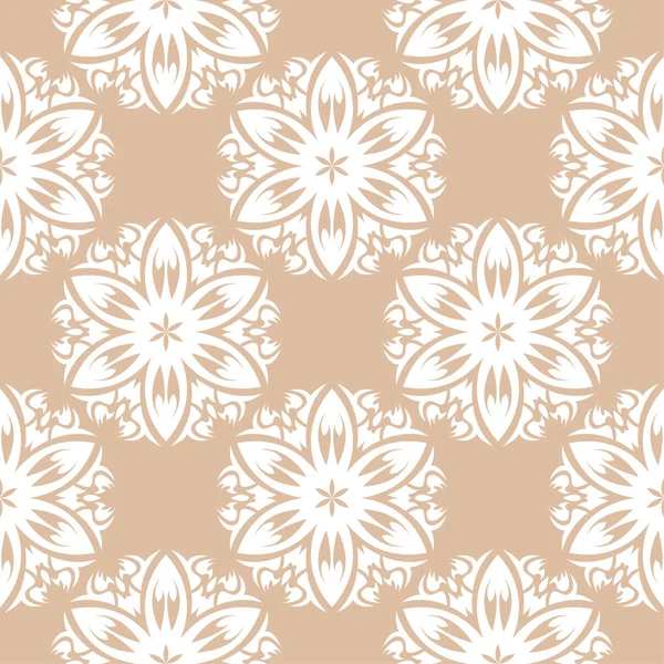 Bej renkli arka plan üzerinde beyaz çiçek süsleme. Tekstil ve duvar kağıtları için seamless modeli