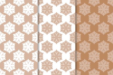 Kahverengi ve bej çiçek arka planlar kümesi. Tekstil ve duvar kağıtları için dikişsiz desen seti