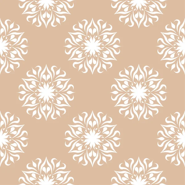 Bej renkli arka plan üzerinde beyaz çiçek tasarım. Tekstil ve duvar kağıtları için seamless modeli