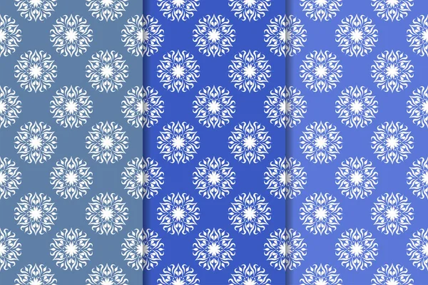 青い花の装飾品 壁紙とファブリックのための垂直のシームレス パターンのセット — ストックベクタ