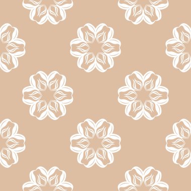 Bej renkli arka plan üzerinde beyaz çiçek süsleme. Tekstil ve duvar kağıtları için seamless modeli