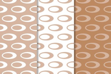 Kahverengi ve beyaz geometrik süsler. Web, Tekstil ve duvar kağıtları için dikişsiz desen seti