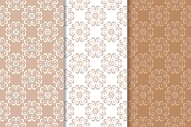 Kahverengi çiçek süsler. Tekstil ve duvar kağıtları için dikey Dikişsiz desen seti