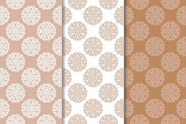 Kahverengi çiçek süsler. Tekstil ve duvar kağıtları için dikey Dikişsiz desen seti