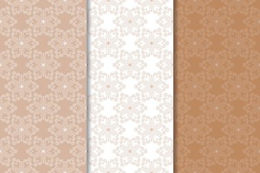 Kahverengi çiçek süsler. Tekstil ve duvar kağıtları için dikey Dikişsiz desen seti