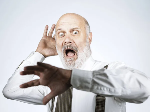 Terrified Panicked Senior Man Shouting Out Loud Hands Raised — Stock Photo, Image