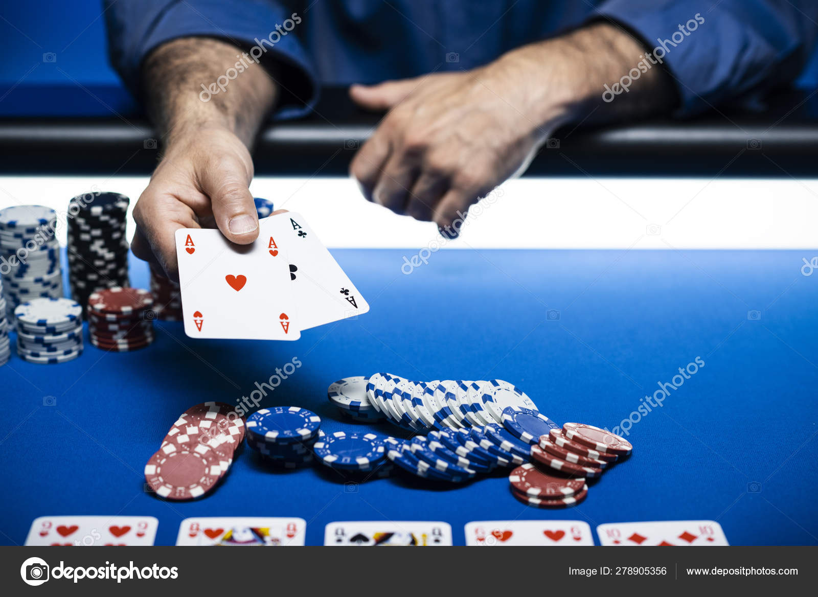 Casino texas holdem online Casino texas holdem online